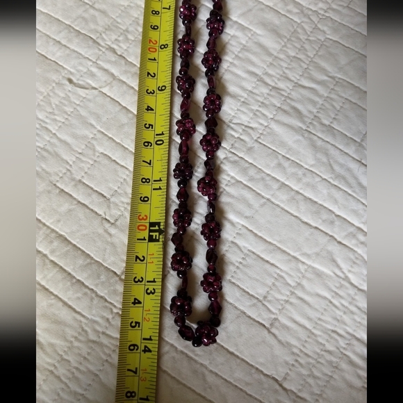 Set of Antique Bohemian Dark Red Grape Garnet Cluster Beaded Necklace & Bracelet - Picture 3 of 8